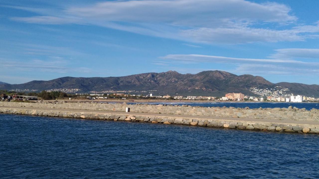Brisa De Mar Apartment Empuriabrava Ngoại thất bức ảnh