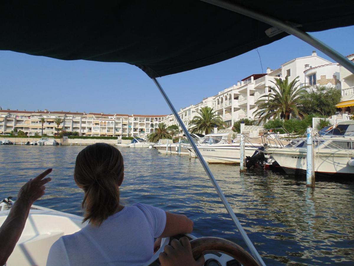 Brisa De Mar Apartment Empuriabrava Ngoại thất bức ảnh